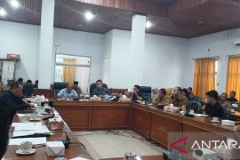 DPRD Batang Hari gelar RDP pelanggaran hak kerja pada PT Jambi Distribusindo Raya