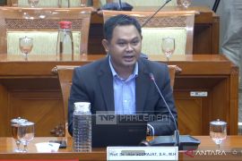 Pakar: Penambahan usia pensiun Polri jangan ciptakan hambatan karier