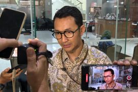 KPK umumkan 4 tersangka kasus dugaan korupsi Gedung Pemkab Lamongan