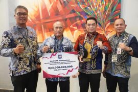 Bupati Kotabaru hadiri peringatan Hari Buruh Internasional