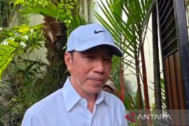 Jokowi tanggapi isi pledoi Nadiem Makarim