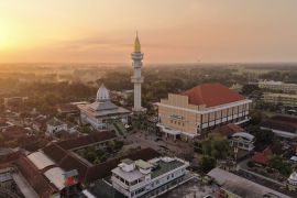 Peringatan satu abad Pondok Modern Gontor jadi momentum refleksi