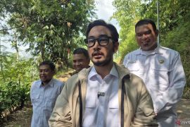 Perbaikan jalan disebut awal kembangkan wisata Bandung Barat