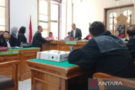 Hakim PN Medan vonis penjara seumur hidup terdakwa kurir 10 kg sabu