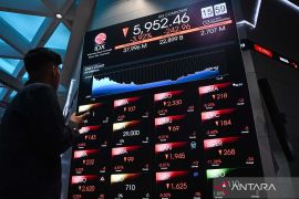 IHSG berpotensi volatil seiring pasar cermati sentimen domestik-global