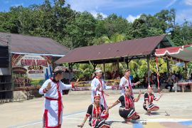 Gawia Sowa ajang silaturahmi warga Dayak Bidayuh Indonesia-Malaysia