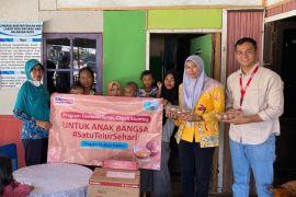 Alfamart salurkan 510 ribu telur cegah stunting
