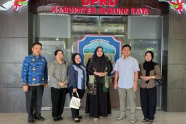 DPRD Murung Raya terima kunjungan tim Bapemperda DPRD HSS