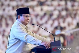 Presiden Prabowo copot pejabat BGN: "Saya tak mau uang rakyat dicuri"