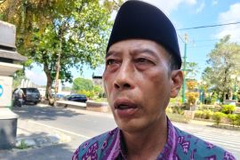 Pendistribusian bantuan pangan di Kota Mataram terkendala karung beras