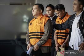 KPK duga Silmy Karim terima uang pemerasan sejak jabat Dirjen Imigrasi