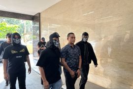 Bareskrim periksa oknum Brimob pembeking kampung narkoba Gang Langgar