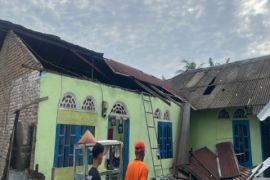 Pusdalops Sumut: 20 rumah rusak parah akibat cuaca ekstrem