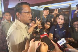 Menkum: Jangan main-main dengan layanan publik