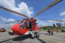 Satu unit tambahan dukungan helikopter "waterboombing" BNPB tiba di Pekanbaru