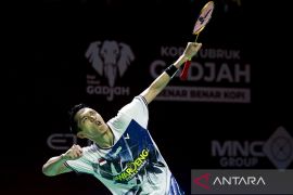 Jonatan Christie melaju ke babak 8 besar