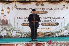 MTs Negeri 2 Bangka lestarikan tradisi nganggung pada Wisuda tahfidz dan pelepasan siswa