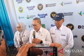 Menko Pangan pastikan distribusi pupuk subsidi di Kalbar lebih cepat