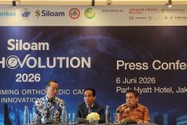 Teknologi bedah robotik tingkatkan akurasi operasi penggantian lutut