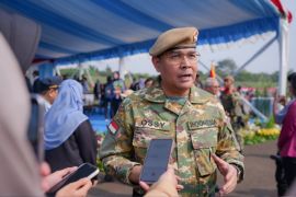 Penutupan Latsarmil Komcad Gelombang I 2026, Wamen Ossysebut Latsarmilperkuat karakter dan integritas ASN
