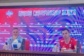 John Herdman bangga Baker jadi debutan termuda timnas