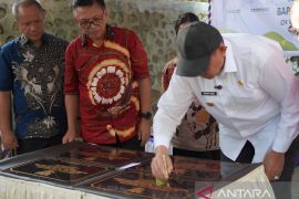Gubernur Gorontalo ajak peternak lokal isi kebutuhan daging nasional