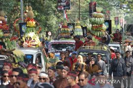 Kirab Boyong Natapraja dan sedekah bumi di Nganjuk