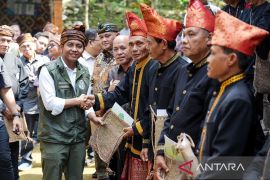 Pemerintah komitmen selesaikan penetapan 1,4 juta ha hutan adat