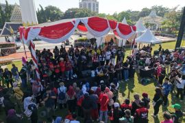Ribuan peserta ikuti apel akbar jogo Suroboyo di Tugu Pahlawan