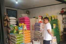 Bulog telah saluran 5.443,75 ton beras SPHP di Lampung