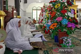 Pemerintah Bangka Barat fasilitasi tradisi Pesta Panggil Suku Ketapik