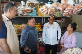 Bulog Jatim salurkan bantuan pangan untuk 5,6 juta penerima