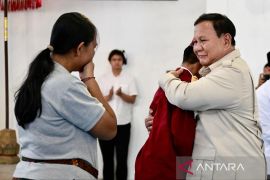 Di Sekolah Rakyat, Prabowo tegaskan pendidikan wujudkan hidup layak