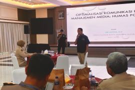 Bidhumas Polda Jambi beri penguatan jajaran kehumasan dan PPID tentang komunikasi publik