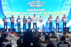 Dedi Mulyadi minta warga belanja di warung-pedagang keliling untuk tekan kemiskinan