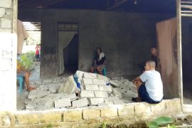 11 rumah di Talaud rusak ringan dampak gempa M7,7 di Mindanao