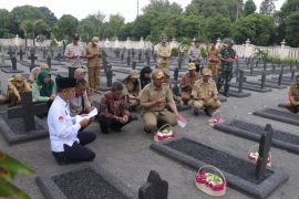 Wali kota Yogyakarta mengajak jajaran teladani pemimpin terdahulu untuk bangun daerah