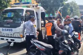 Sebanyak 20 kendaraan ditindak dalam operasi parkir liar di Jatinegara