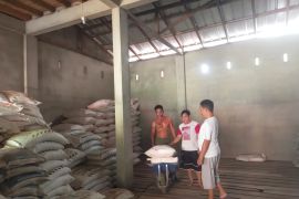 Beragam peran menjaga asa di beranda negeri