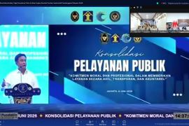 Menko Yusril tekankan integritas dan akuntabilitas layanan