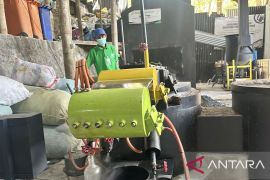 Pemkab Bantul siap perbanyak mesin pengolah sampah plastik jadi solar