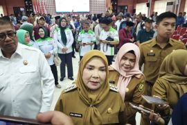 Bandarlampung beri tambahan gizi kepada 1.081 keluarga