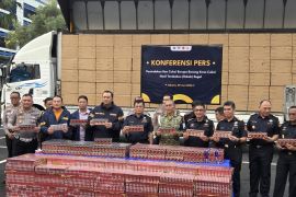 Bea Cukai gagalkan peredaran 8,9 juta batang rokok ilegal