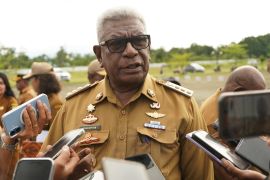 Bupati Mimika siap copot pejabat mabuk di kantor