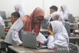 Ujian ASAT di Sekolah Rakyat