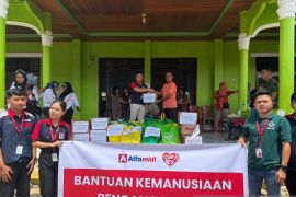 Retail modern bantu korban bencana alam di Bolmong