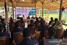 UT perkuat potensi wisata dan sumber daya di Pahawang Lampung