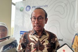 Indonesian govt defends Pertamaxprice hike as fiscal safeguard