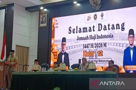 Debarkasi Makassar, dua kloter jamaah haji Sulbar tiba di tanah Air