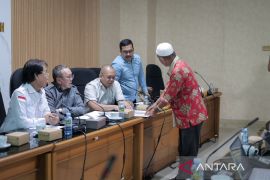 DPRD Kalsel siap fasilitasi sengketa lahan ke jalur hukum
